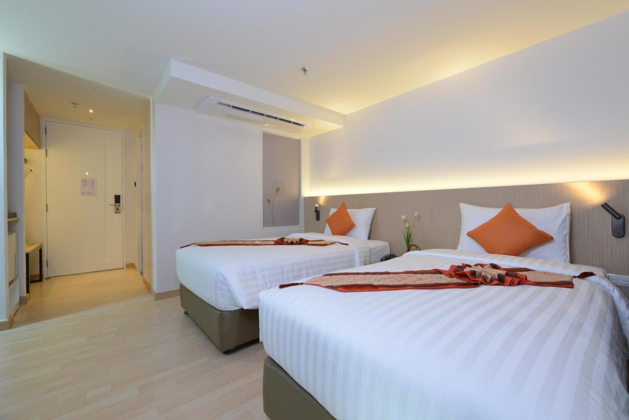 Le D'Tel Bangkok Hotell Eksteriør bilde Deluxe Room