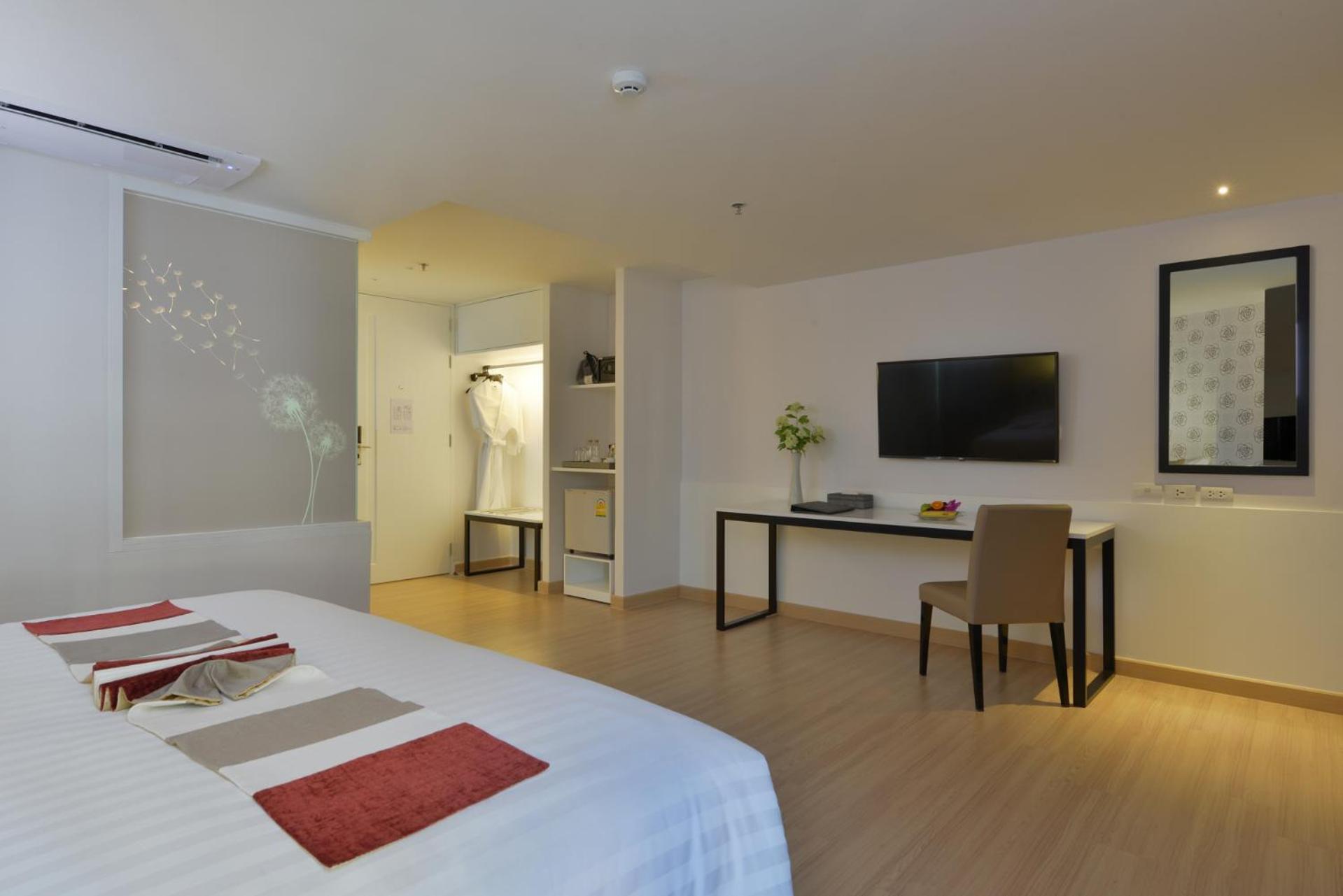 Le D'Tel Bangkok Hotell Eksteriør bilde Deluxe Room